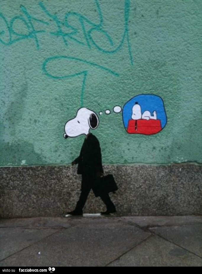 Snoopy pensa a Snoopy